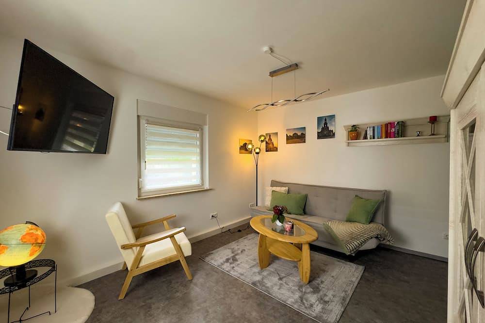 Entire apartment, Cozy vacation apartment, located between the Saxon. Switzerland a. the Dresden. in Dohna, Eastern Ore Mountains