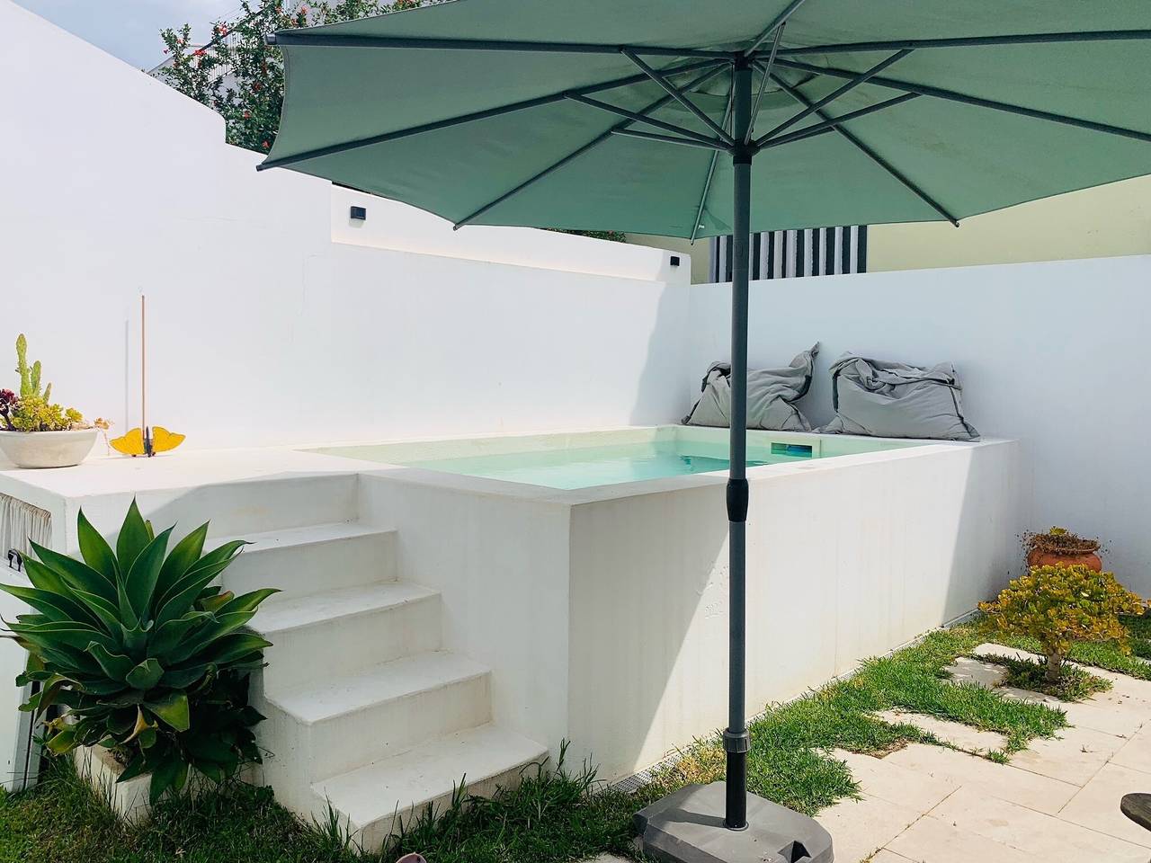 Apartamento de férias inteiro, Tiny Home 'Casa Das Cantonas Valada' com piscina partilhada, Wi-Fi e ar condicionado in Valada, Rio Tejo