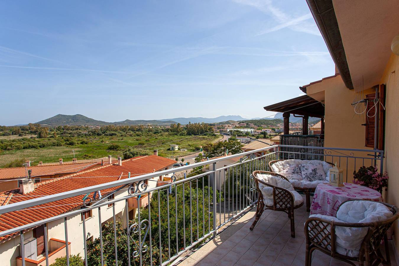 Appartamento intero, Appartamento per vacanze "Prenda Home Holiday" con balcone, Wi-Fi e vista sul mare in Flumini, Posada