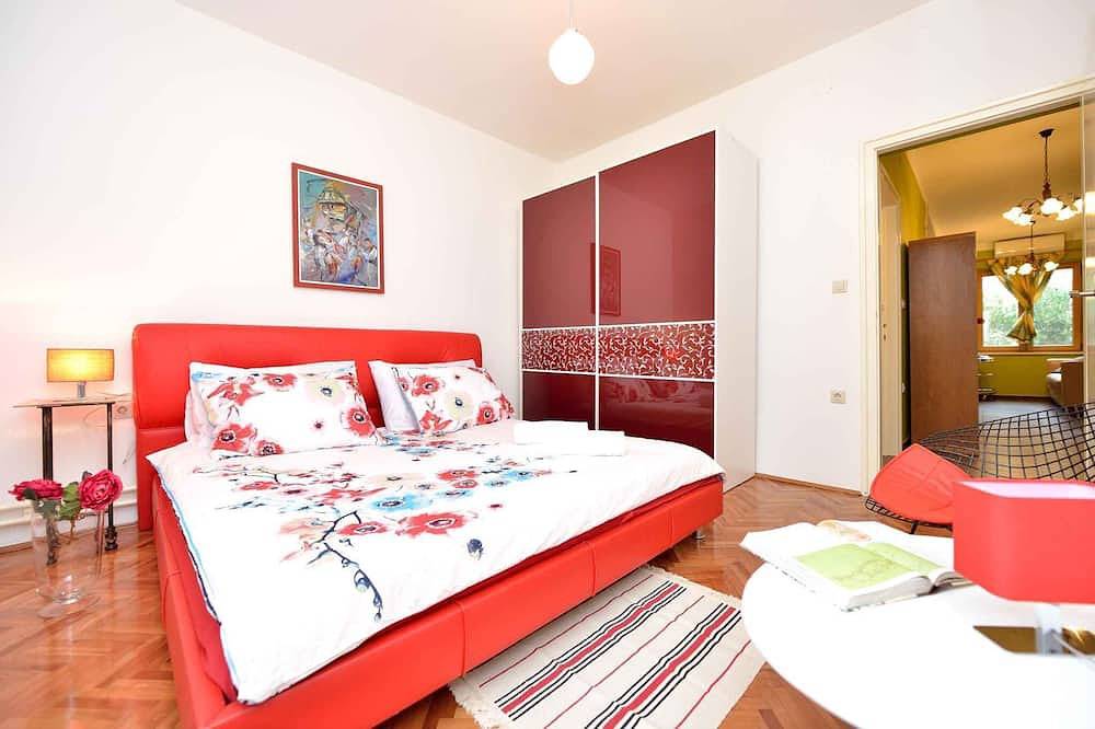 Casa vacacional con piscina y aire acondicionado in Poliana, Uglijan