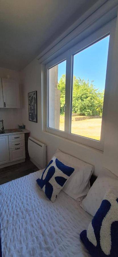Gîte pour 4 personnes, avec jacuzzi ainsi que jardin et piscine à Alixan - 4