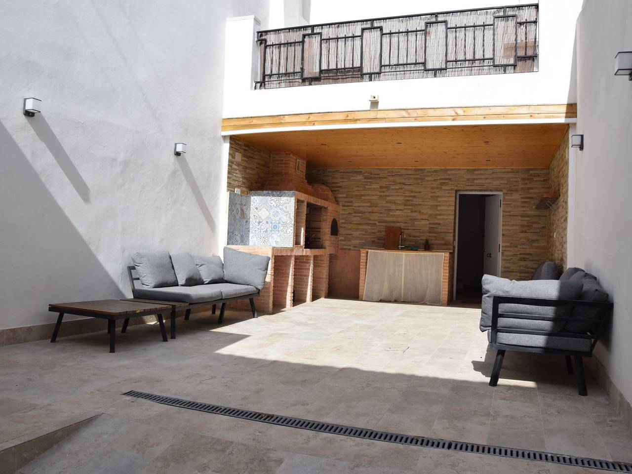 Chalet "Casa El chorro" mit eigener Bar und Grill in Castalla, Alicante l'intérieur des terres