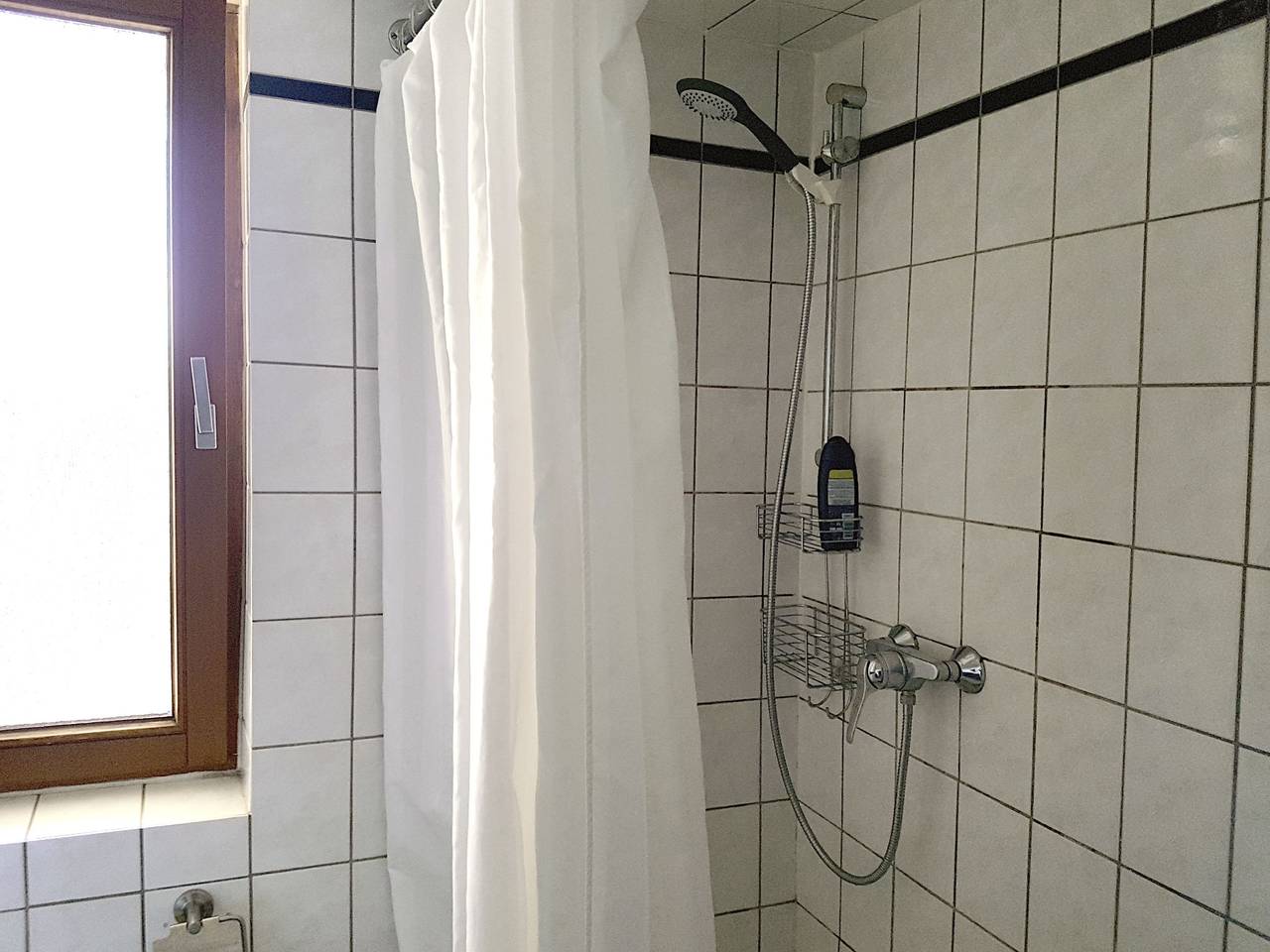 Ganze Wohnung, Schlossle I in Steinenbronn, Landkreis Böblingen