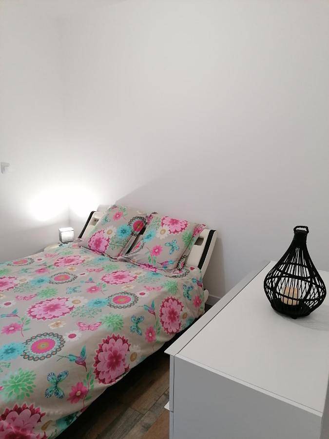 Appartement entier, Three-Bedroom Apartment in Rang-du-Fliers, Région de Montreuil