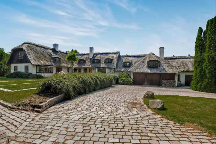Blokhut voor 8 personen, with uitzicht and tuin as well as terras and zwembad in Denemarken