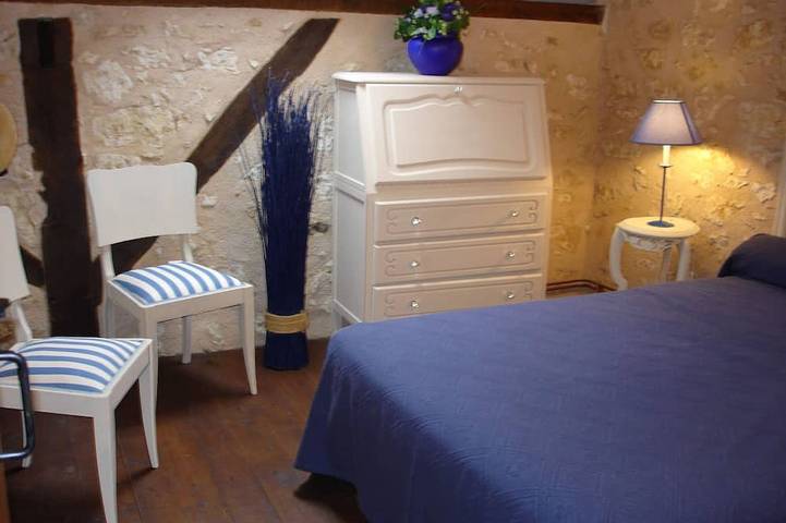 Location de vacances pour 13 personnes, avec terrasse et jardin à Saint-Martin-de-Fressengeas - 3