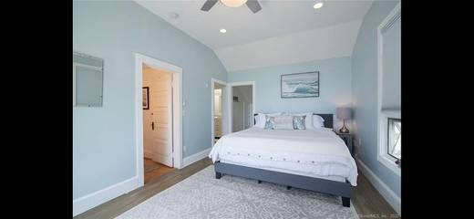 Vacation House for 8 Guests in Connecticut, USA, Picture 3