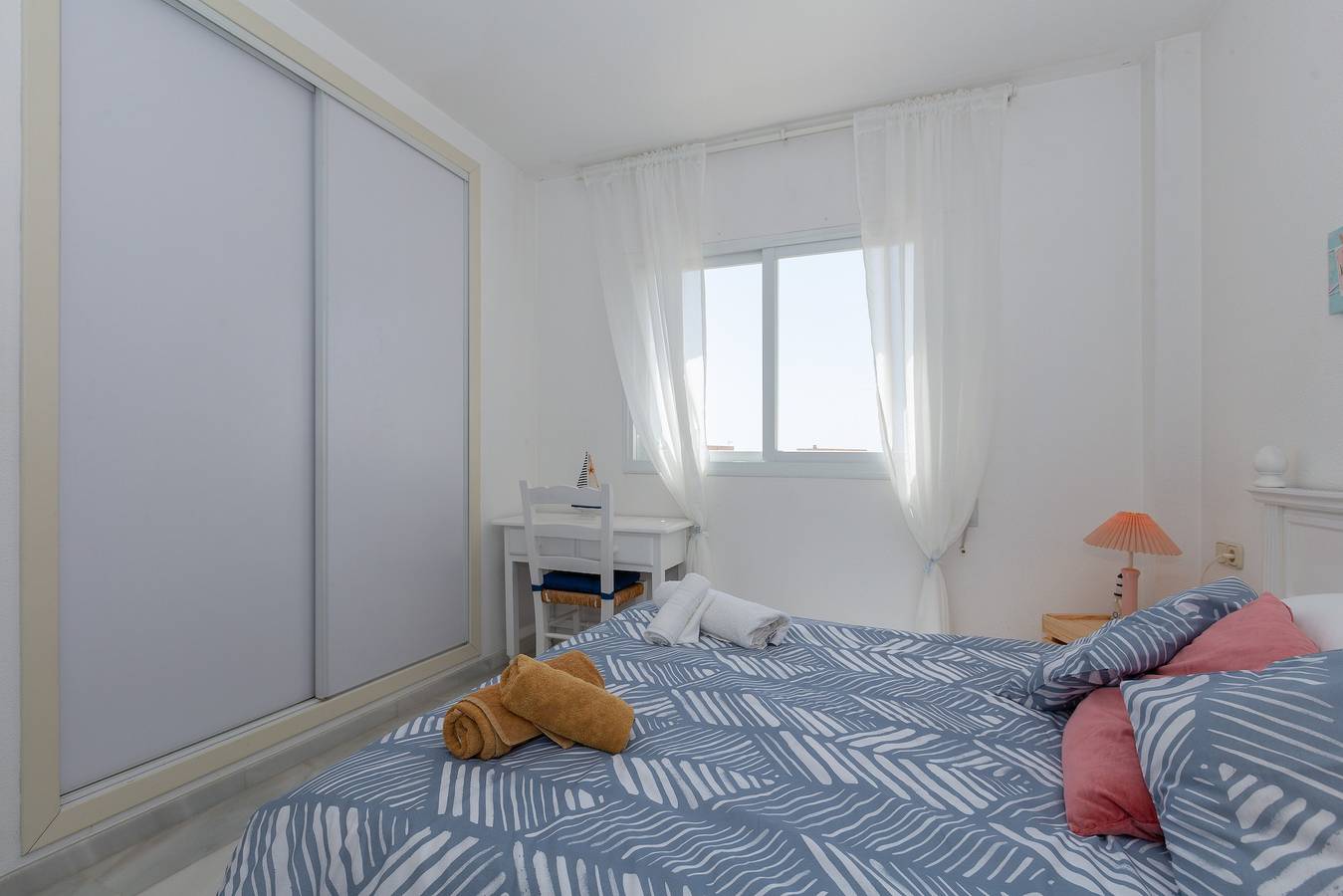 Vakantieappartement in Carihuela vlak bij het strand met gedeeld zwembad en wifi, foto 14