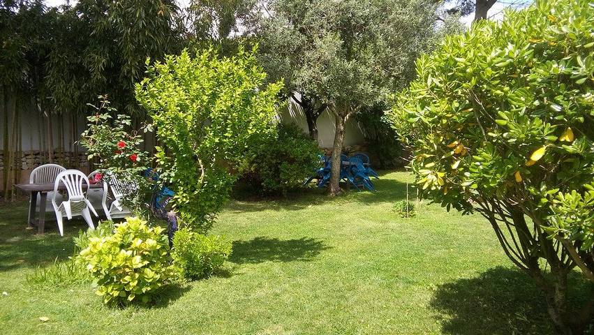 Gîte pour 4 personnes, avec jardin
