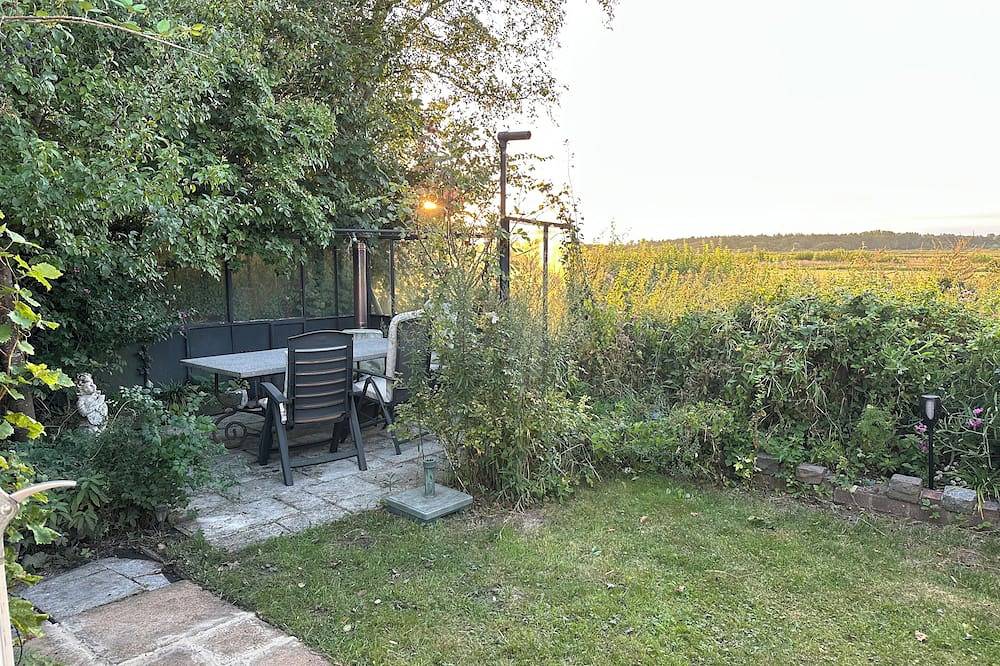 House in the dunes with a fantastic view over the fields in Egmond-Binnen, Noord-Holland - Nordseeküste