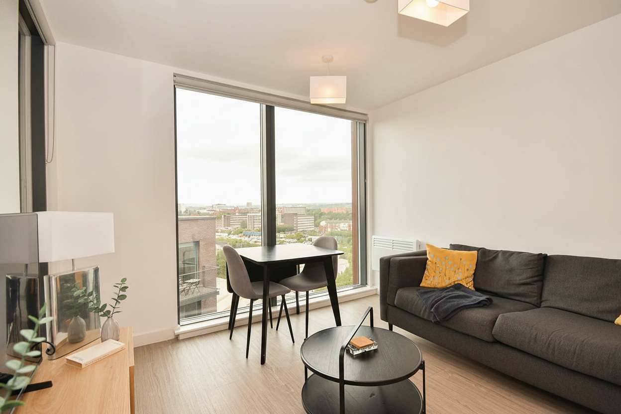 Entire apartment, Modern 1Bed Manchester Apartment with City Views in Greater Manchester