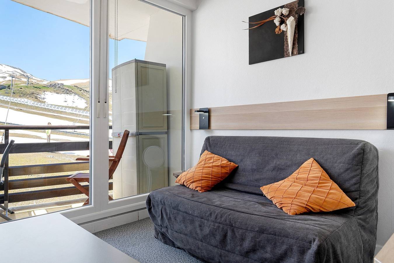 Ganze Wohnung, Südseitiges Studio direkt an der Piste für 4 Pers., Wlan, Gr10 in La Pierre Saint-Martin, Arette