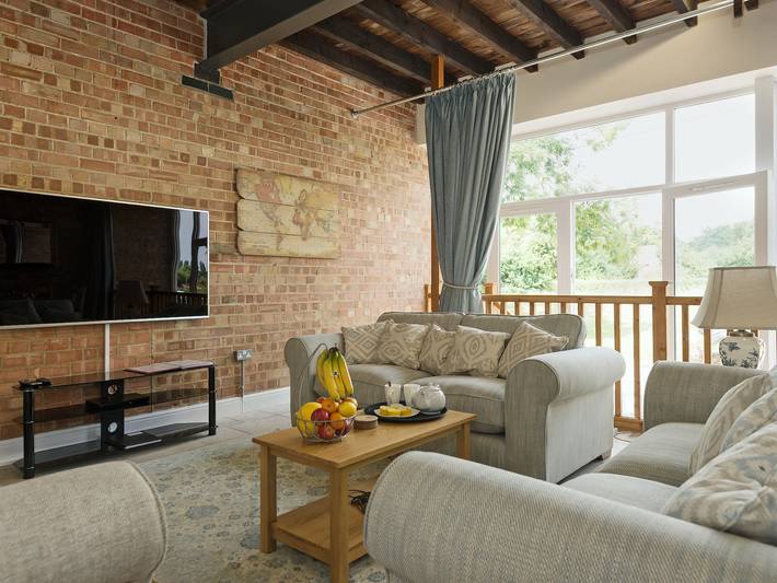 Log cabin for 10 people, with garden in Lincolnshire