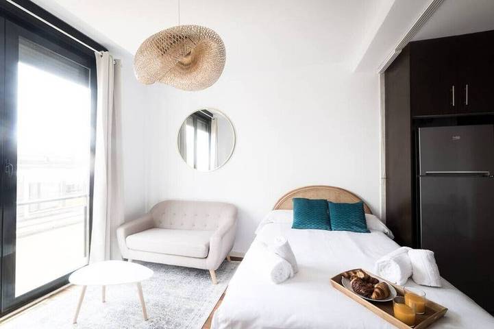 Apartamento entero, Apto. Abad Najera, en el centro de Alicante in El Barrio, Alicante