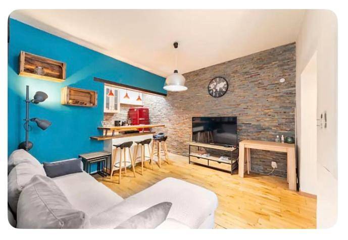 Gîte pour 4 personnes, avec terrasse dans Theatre Du Balcon - 4