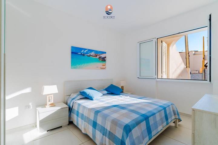 Casa vacanza per 4 persone, con balcone a Torre San Giovanni