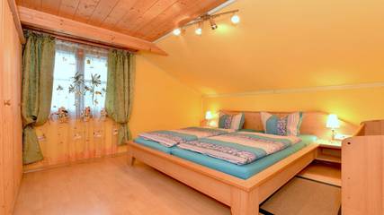Ferienhaus für 4 Personen, mit Terrasse und Garten in Drachselsried