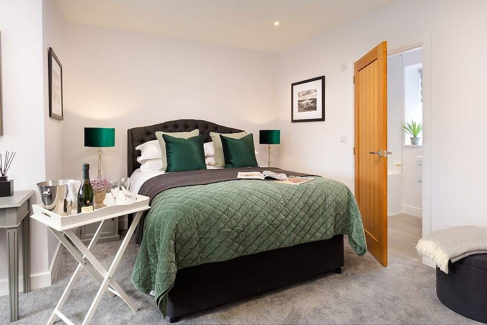 New - Lexington House - 5 Star - Stylish Barn Conversion in Bowness-on-Windermere, Lake District