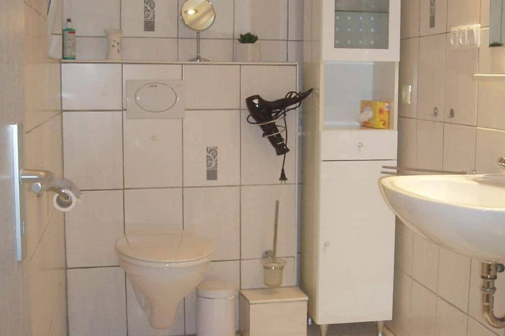 Kleines , gemütliches * * * Ferienhaus lädt zum Verweilen ein . in Piesport, Bernkastel-Kues & Umgebung