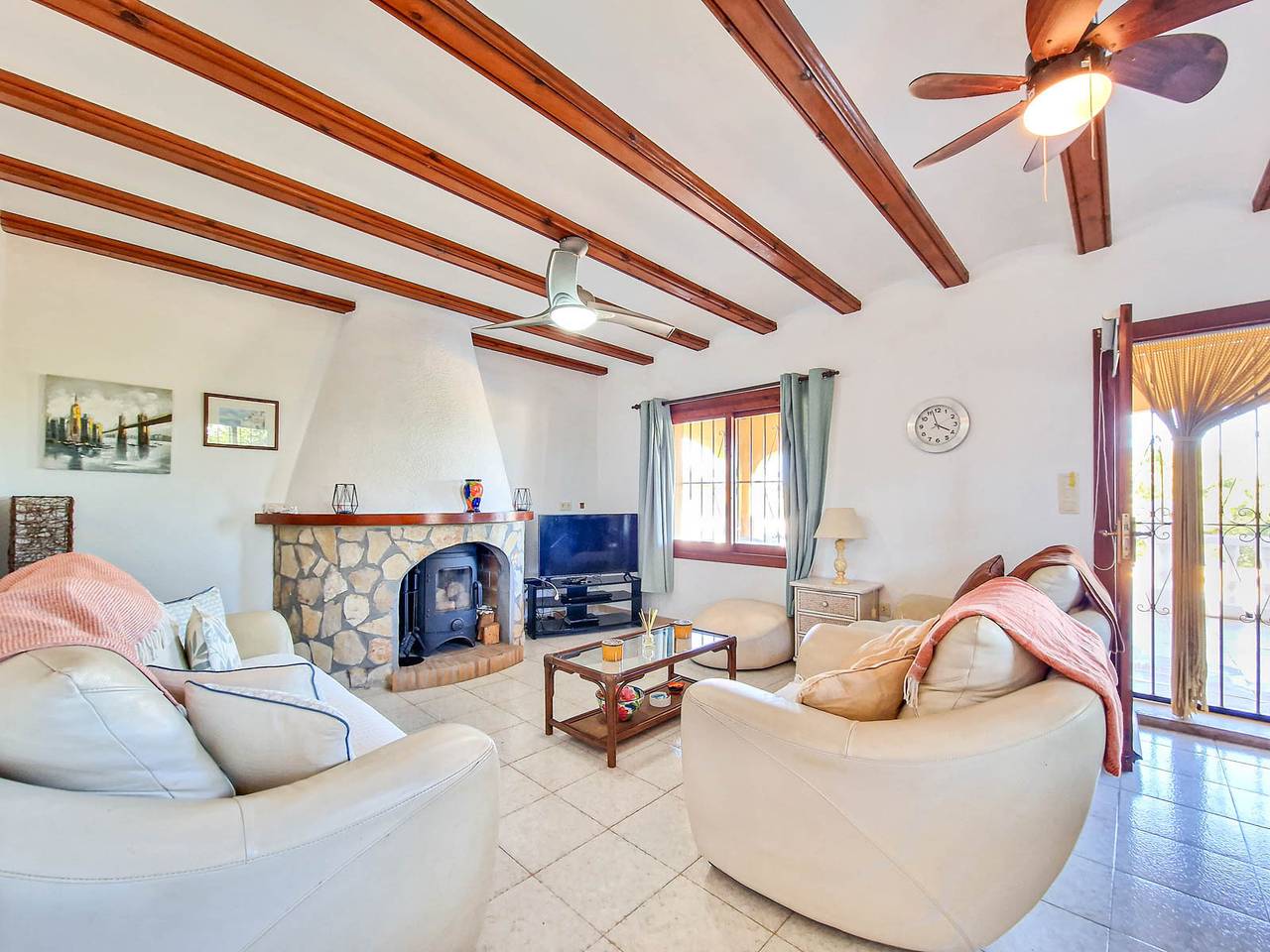 Casa de vacaciones 'Fortunata' con vistas a la montaña, Wi-Fi y aire acondicionado in Benitachell, Costa Blanca