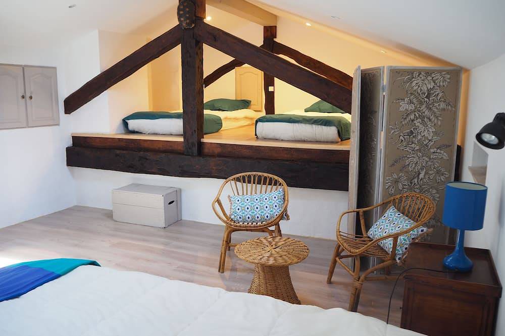 Charming bakery in the heart of the Lauragais + swimming pool in Revel, Parque Natural Regional de Haut-Languedoc