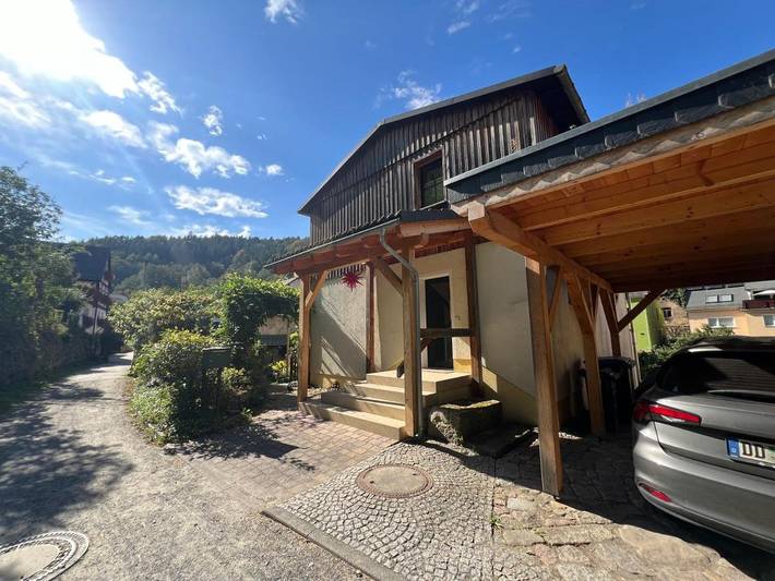 Ferienwohnung für 2 Personen, mit Terrasse und Garten sowie Sauna in Krippen