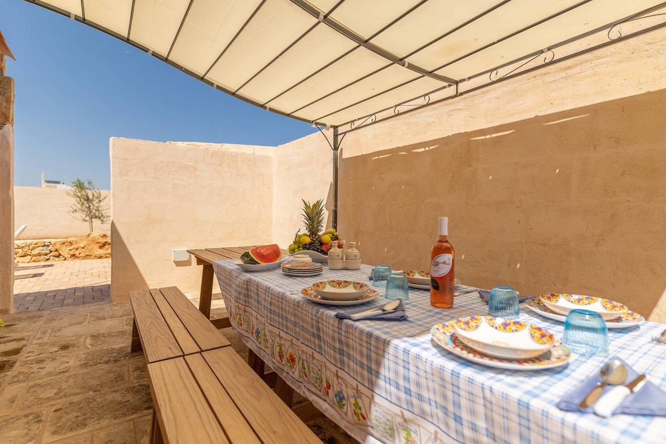 Trullo Mmammineddhu in Torre San Giovanni, Golf von Tarent