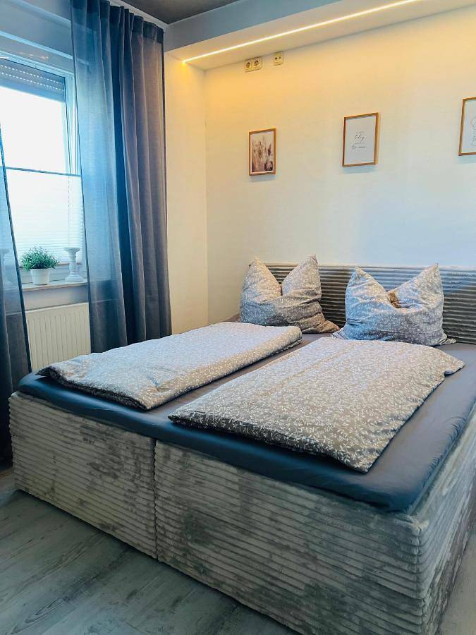 Ferienwohnung für 4 Personen, mit Terrasse und Garten in Spremberg - 3