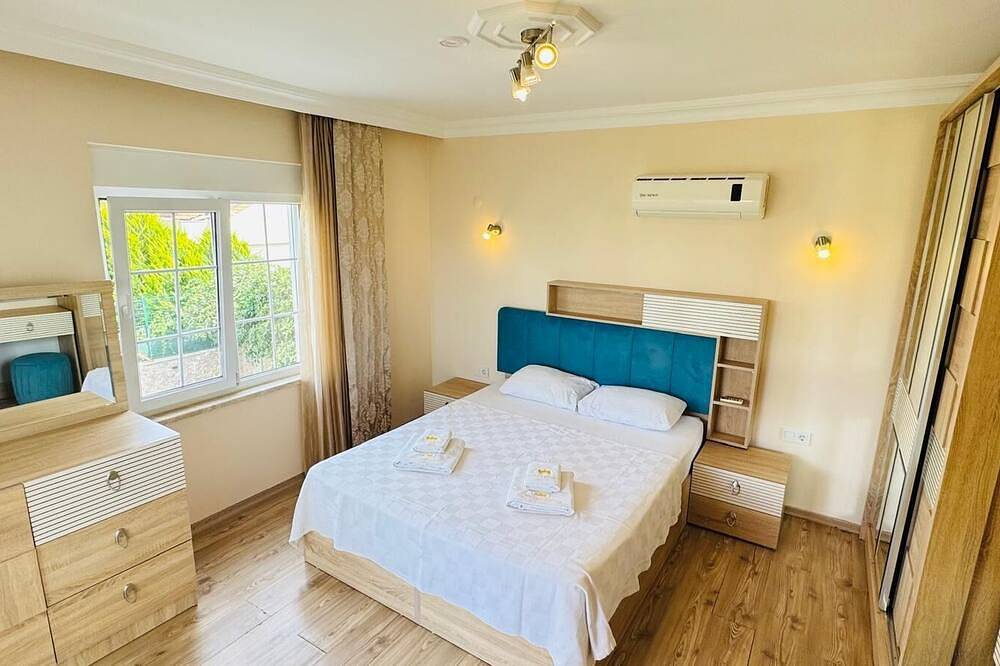  Villa King With Heated Pool  6-bedroom and 4-bathroom Luxury Villa+suıt rooms in Belek, Provinz Antalya