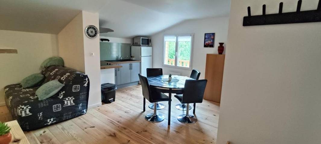 Gîte pour 4 personnes, animaux acceptés à Houppeville