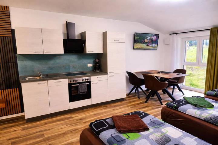 Ferienhaus für 4 Personen, mit Garten und Ausblick, mit Haustier in Rock am Ring - 2