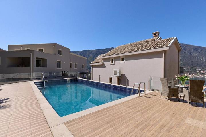 Maison d’hôte pour 2 personnes, avec jardin et piscine