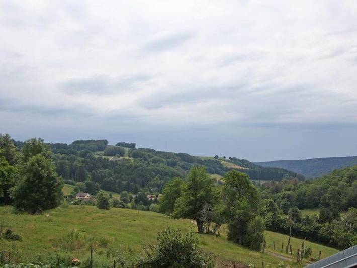 Location de vacances pour 5 personnes, avec Terrasse et Vue à Girmont-Val-d'Ajol