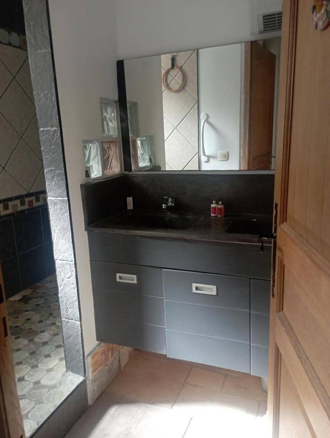 Chambre d’hôte pour 2 personnes, avec jardin et terrasse à Le Tampon (Réunion) - 2