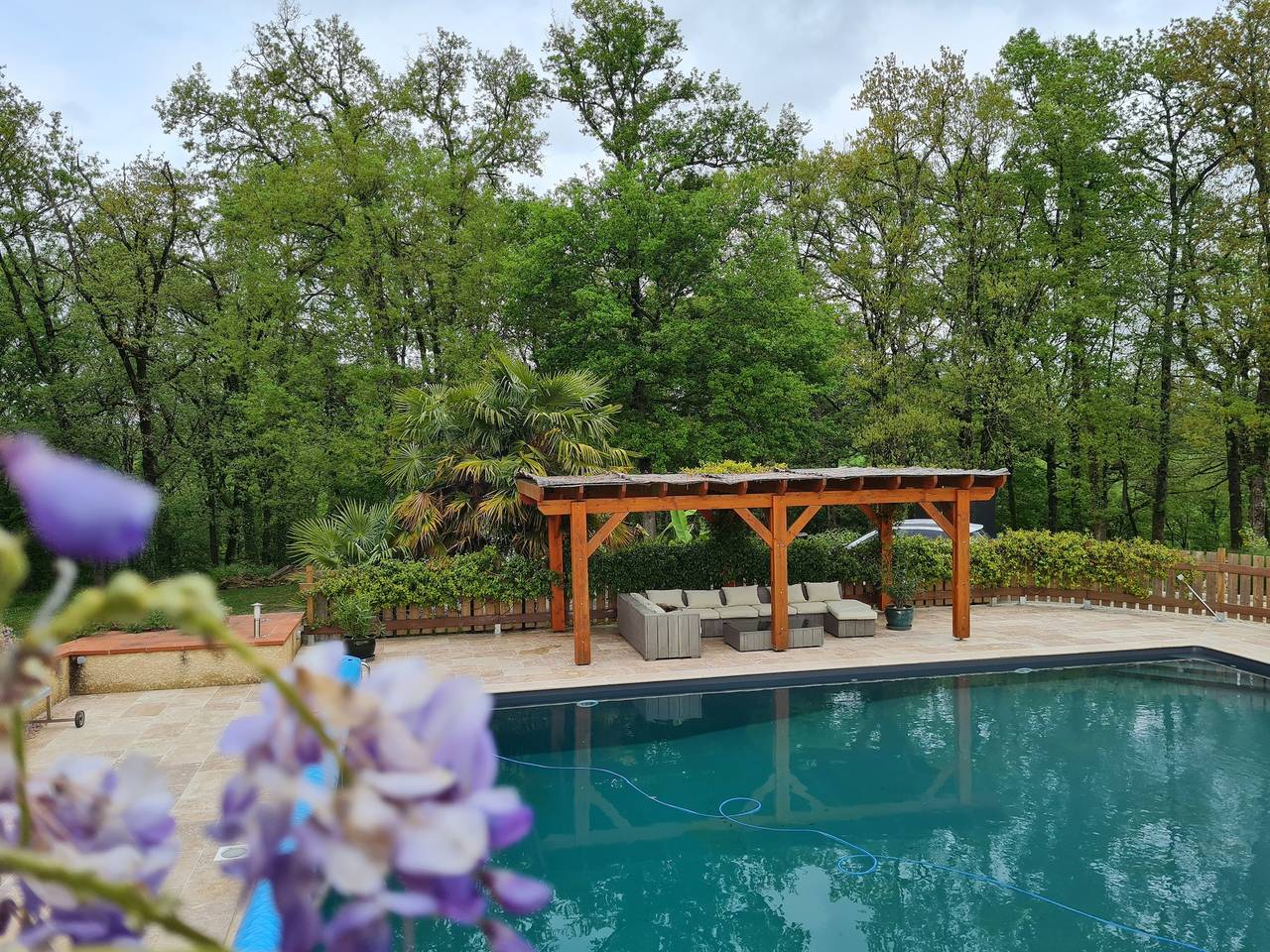 Appartement entier, Appartement spacieux avec piscine partagée à Maurens - 120 m² in Gers