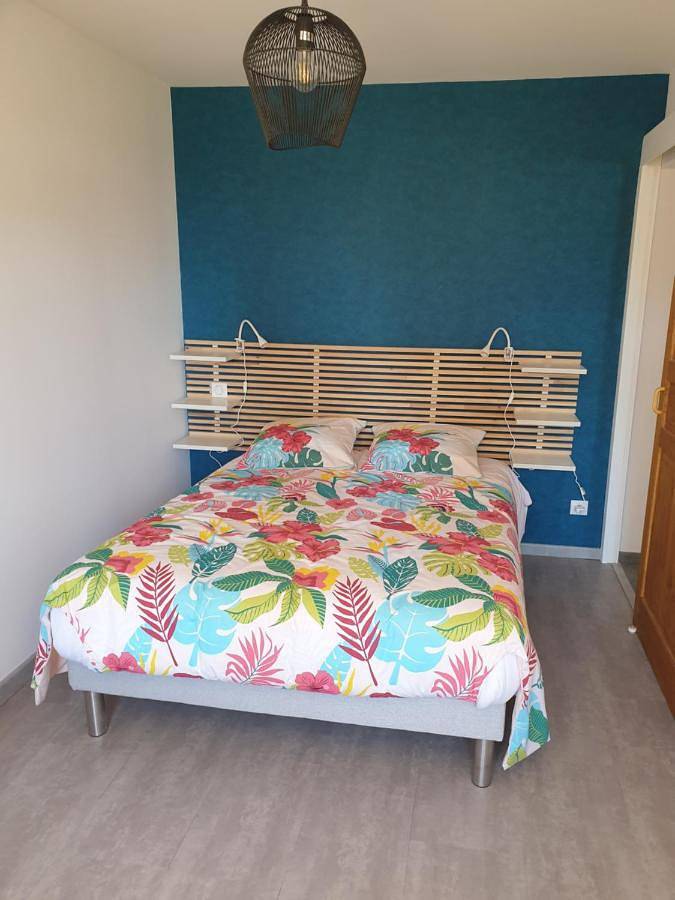 Appartement entier, One-Bedroom Apartment in Nébouzat, Parc naturel régional des Volcans d'Auvergne