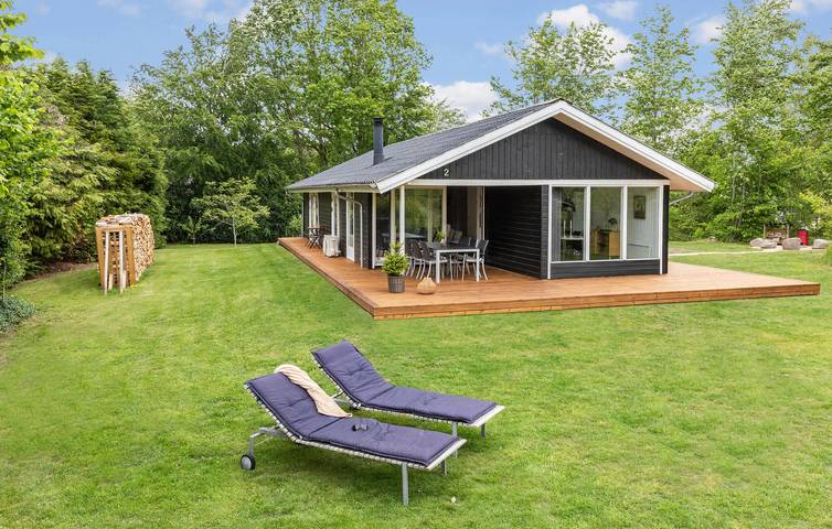 Ferienhaus für 6 Personen, mit Terrasse und Whirlpool sowie Sauna - 1