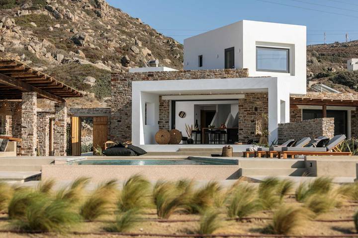 Villa für 12 Personen, mit Pool und Balkon/Terrasse sowie Whirlpool auf Naxos