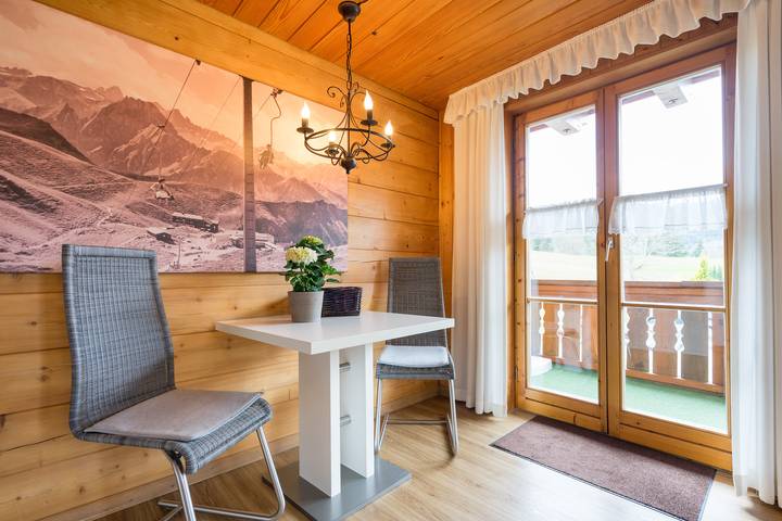 Ferienwohnung für 3 Personen, mit Balkon und Garten in Oberstdorf - 4