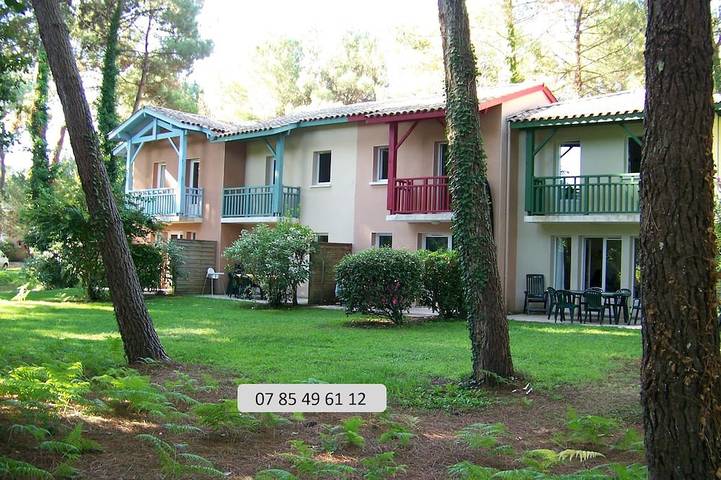 Ferienhaus für 6 Personen, mit Pool und Garten sowie Balkon - 1