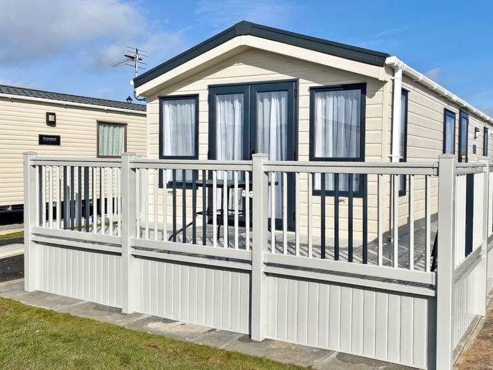 Palm Grove 183 - Ukc9561 in Skegness, Lincolnshire