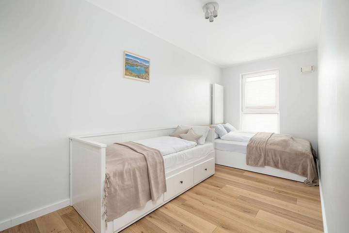 Apartamento entero, Spacious Apartment in Poznan | Parking, Balcony, 2 Bedrooms in Poznań, Gran Polonia (región histórica)