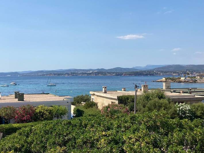 Location de vacances pour 8 personnes dans Plage Du Rayolet