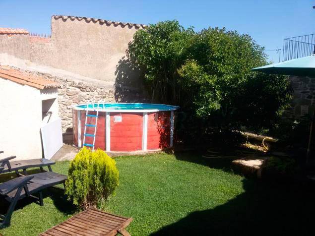 Casa rural para 11 personas, con jardín además de piscina y terraza, Se admiten mascotas en Sayago - 2