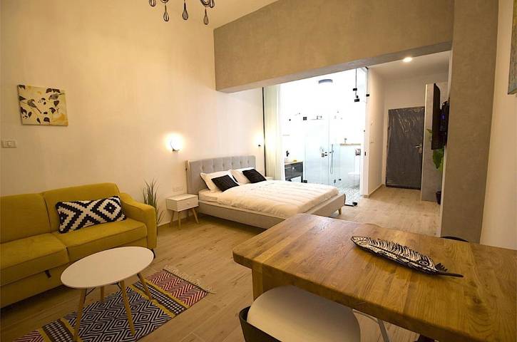 Hôtel pour 4 personnes, avec jacuzzi et jardin