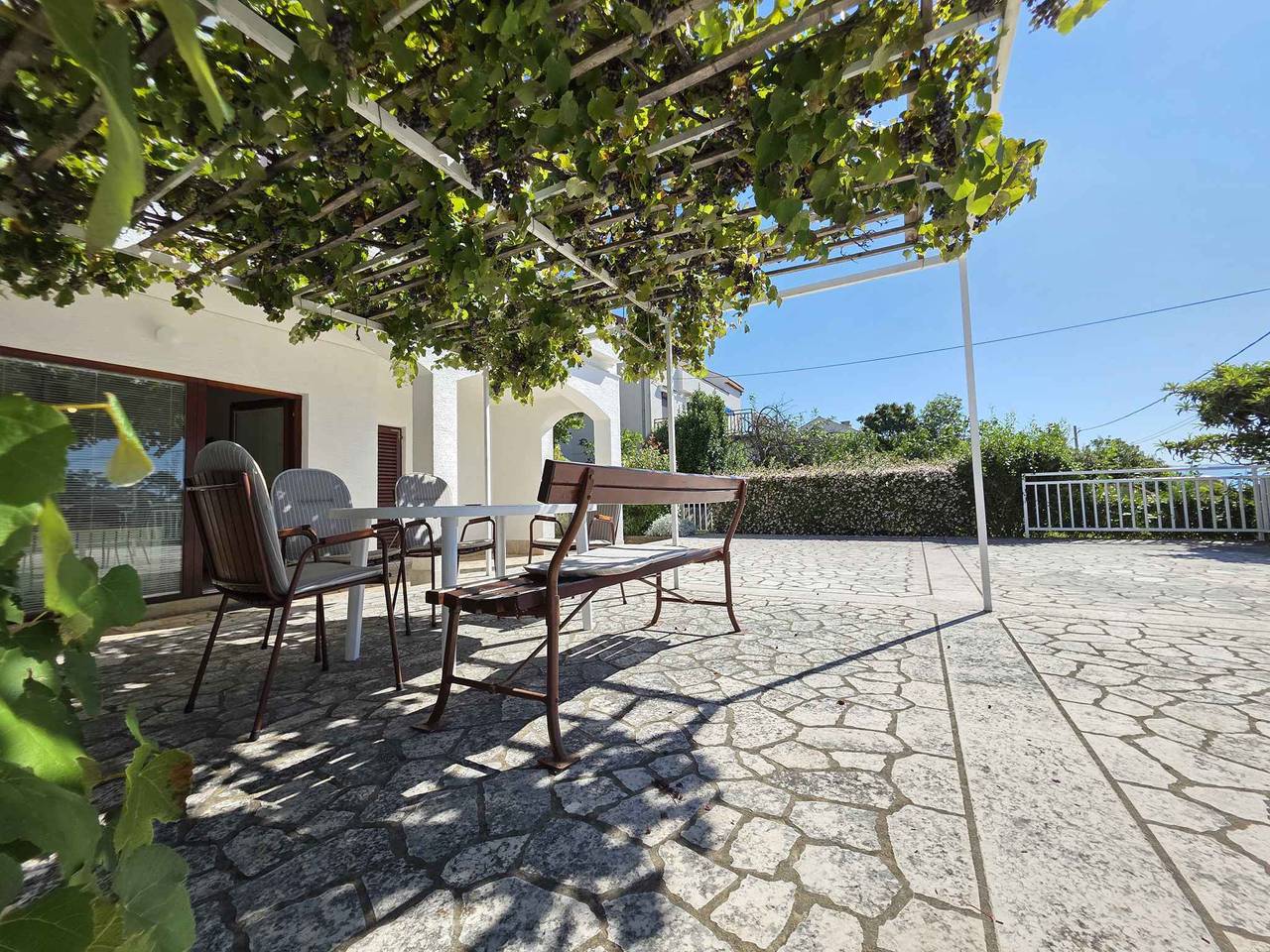 Ganze Ferienwohnung, Ferienwohnung mit Terrasse  in Dramalj, Primorje-Gorski Kotar