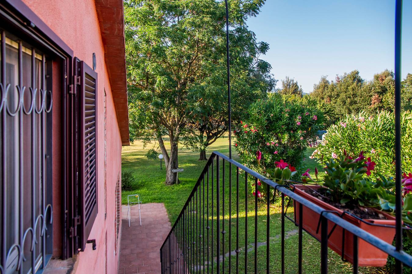Apartamento entero, Apartamento 'Tramonto' con jardín privado, Wi-Fi y aire acondicionado in Grosseto, Maremma