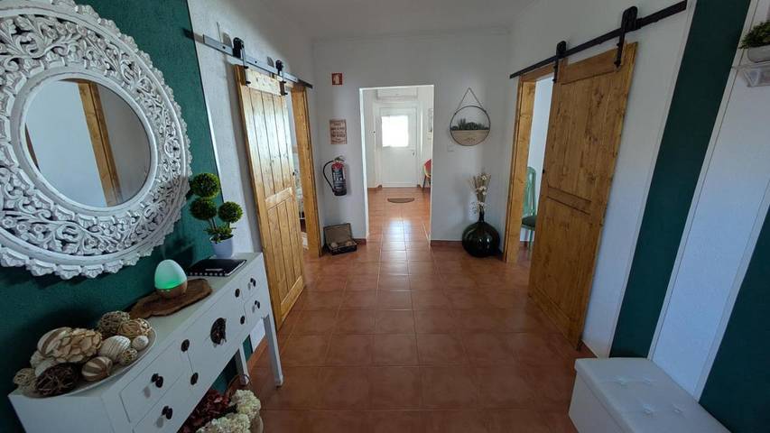 Location de vacances pour 6 personnes, avec piscine et jardin à Moura - 4