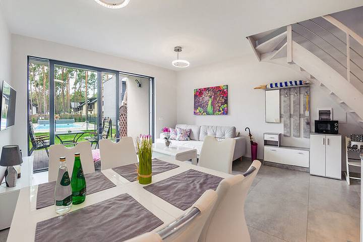 Ferienhaus für 6 Personen, mit Balkon und Pool in Pobierowo - 2