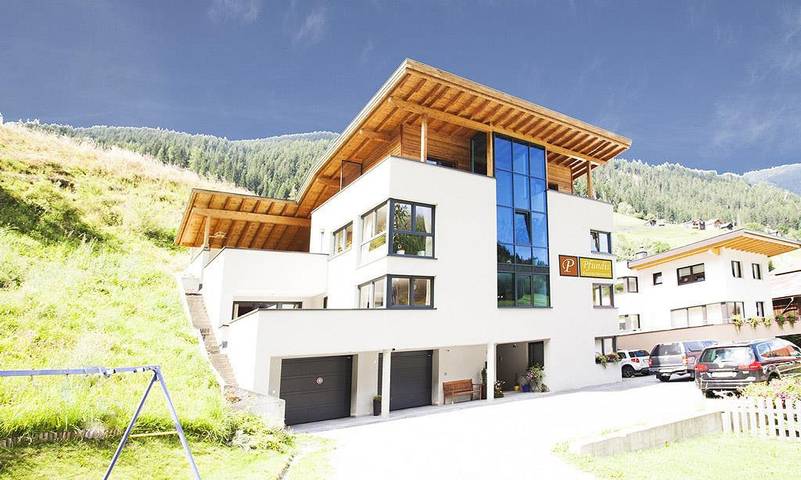 Ferienwohnung für 14 Personen, mit Balkon - 1